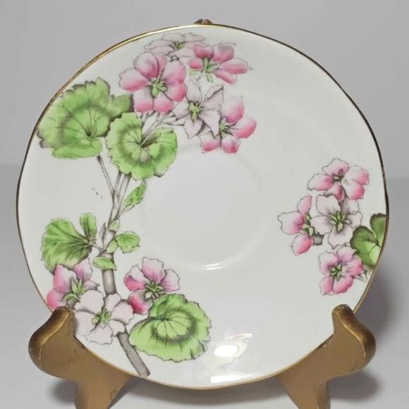 Salisbury Teacup and Saucer Pink Geraniums Vintage - Picture 5 of 8